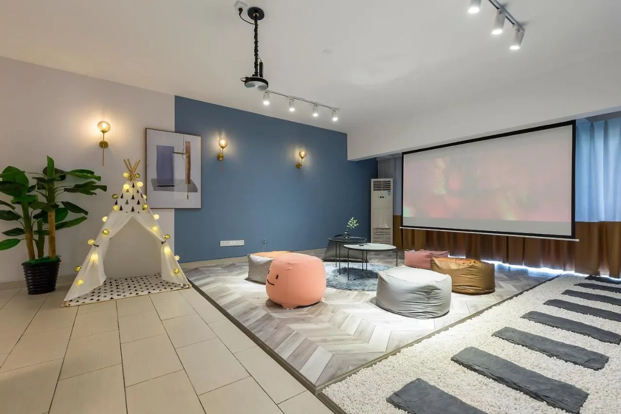 Sanya Sun Seaview Apartment